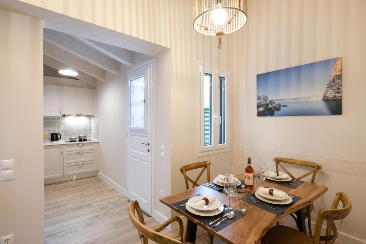 Melina'S Urban Retreat Villa Corfu  ภายนอก รูปภาพ