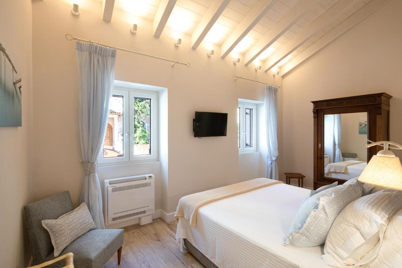 Melina'S Urban Retreat Villa Corfu  ภายนอก รูปภาพ