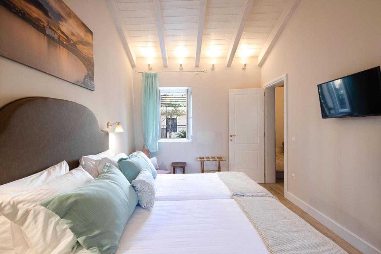 Melina'S Urban Retreat Villa Corfu  ภายนอก รูปภาพ