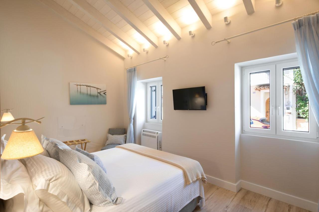 Melina'S Urban Retreat Villa Corfu  ภายนอก รูปภาพ